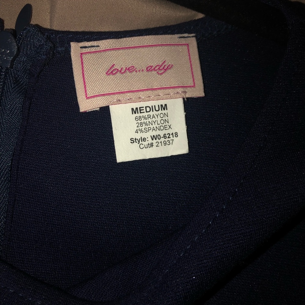 NWOT dark navy cap sleeve 3/4 length dress - Picture 6 of 6